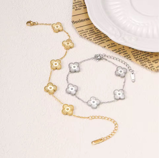 Gold Four Leaf Clover Bracelet