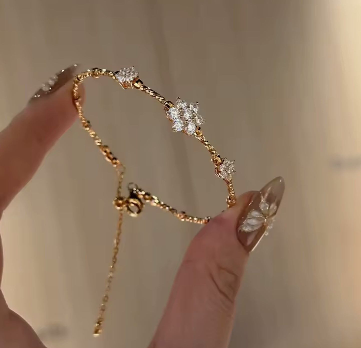 Luxe Snowflake Adjustable Bangle